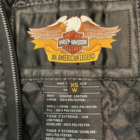 Nearly New Authentic Leather Harley Coat😍 - Picture 16 of 16